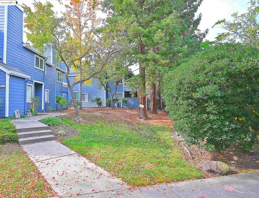 648 Fig Tree Lane, Martinez, CA 94553 - Image #2