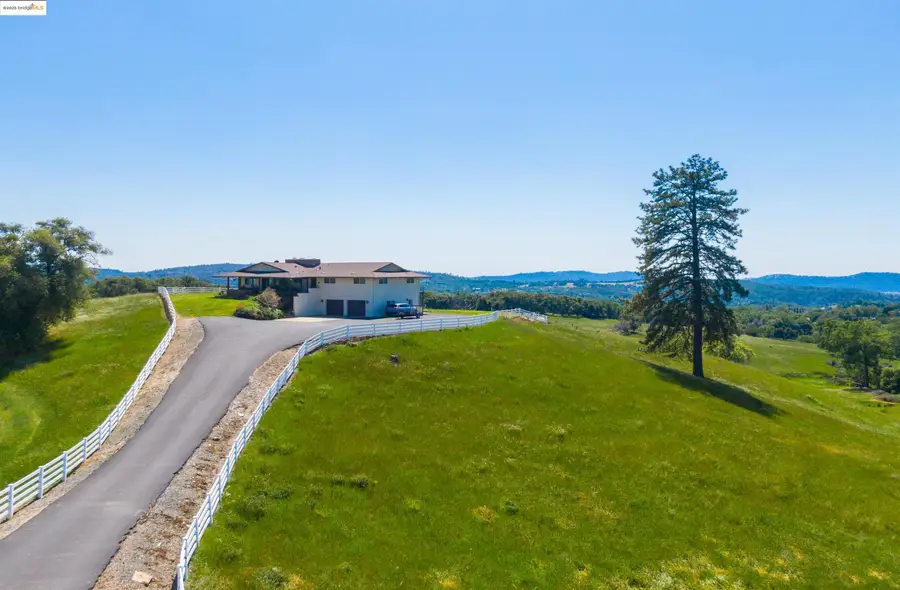 9325 Fraguero, Sonora, CA 95370 - Image #2