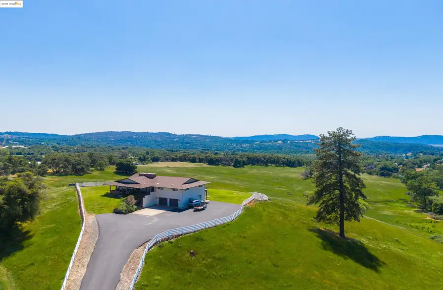 9325 Fraguero, Sonora, CA 95370 - Image #3