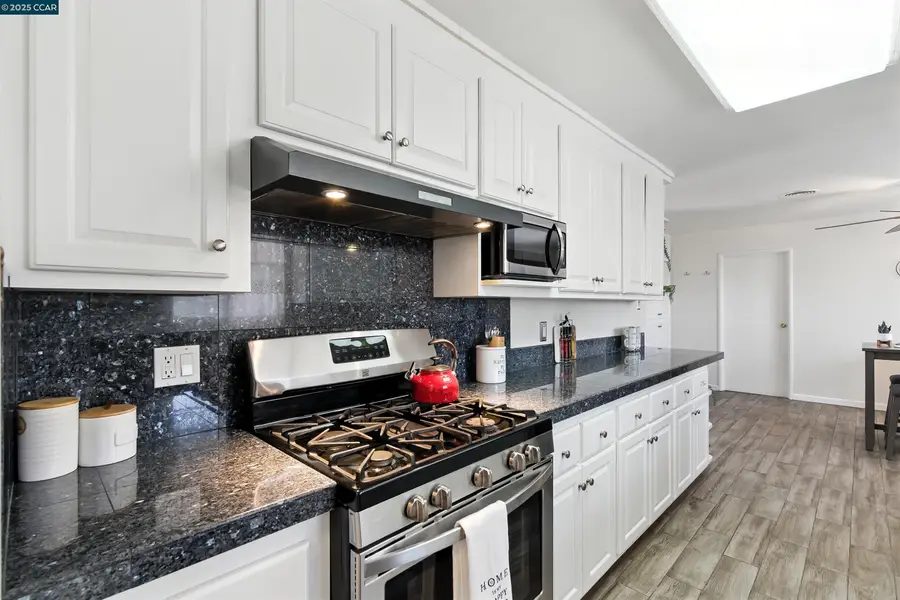 1201 Valle Vista Ave, Vallejo, CA 94589 - Image #2