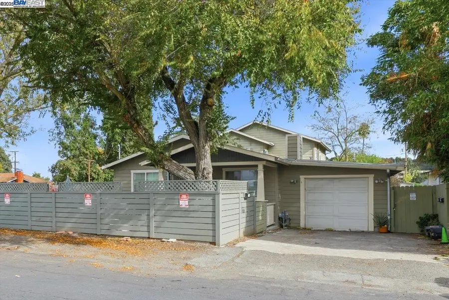 1040 Delacy, Martinez, CA 94553 - Image #2
