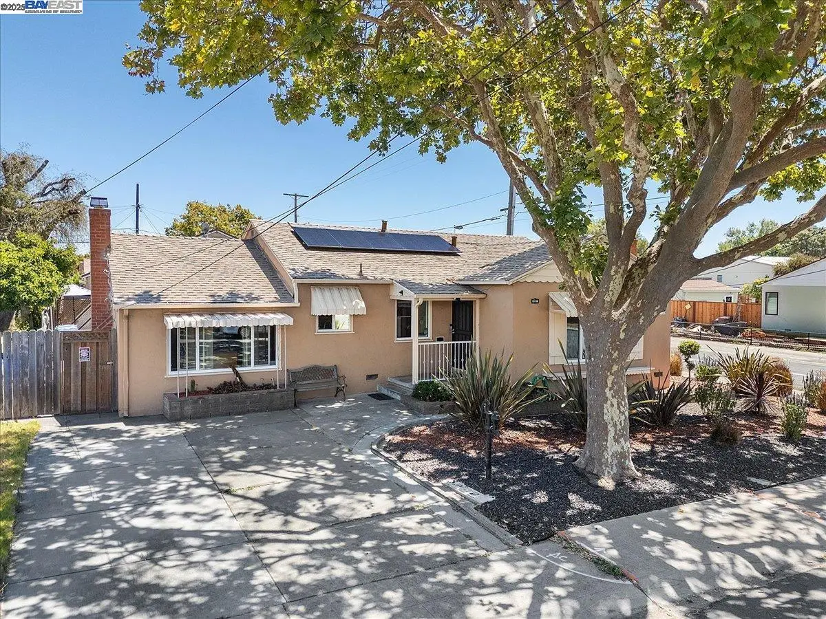 15106 Edgemoor St, San Leandro, CA 94579 - Image #1