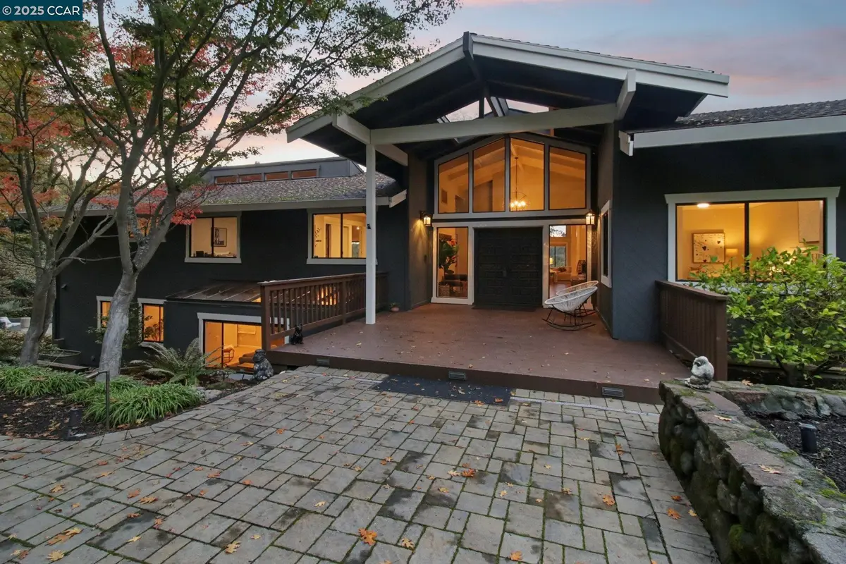 858 Mountain View Dr, Lafayette, CA 94549 - #1