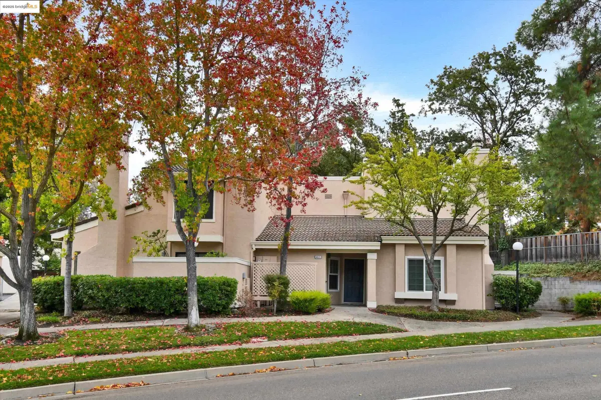 601 Palomino Dr #D, Pleasanton, CA 94566 - Image #1