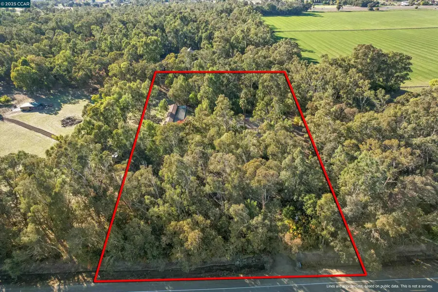 7441 Leisure Town Rd, Vacaville, CA 95688 - Image #2