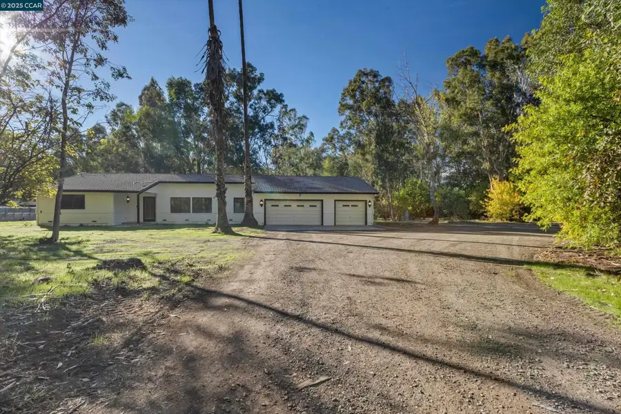 7441 Leisure Town Rd, Vacaville, CA 95688 - Image #3