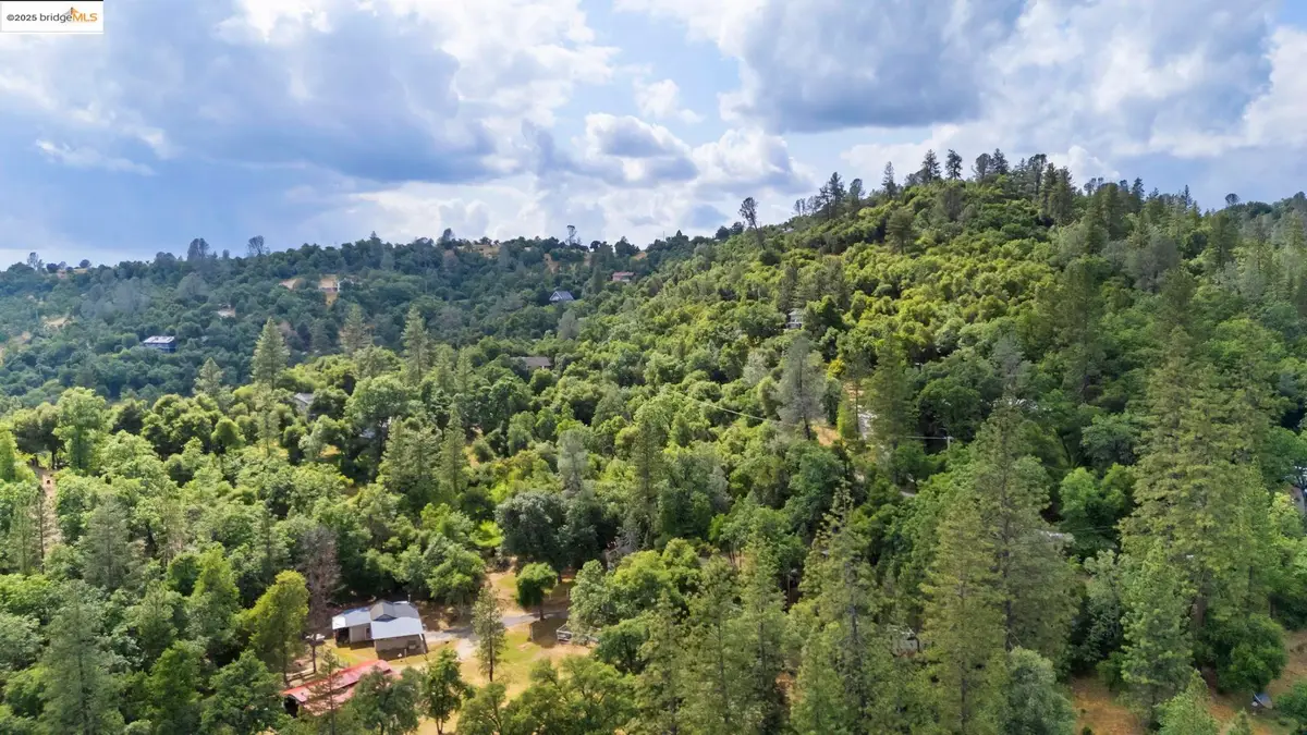 20638 Maranatha Rd., Tuolumne, CA 95379 - Image #1