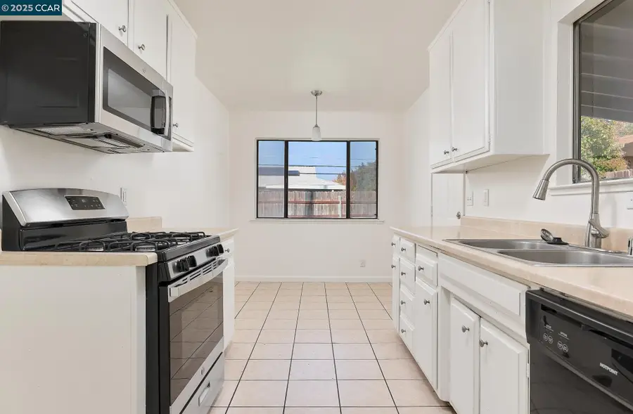 4413 Brandt Way, North Highlands, CA 95660 - Image #2