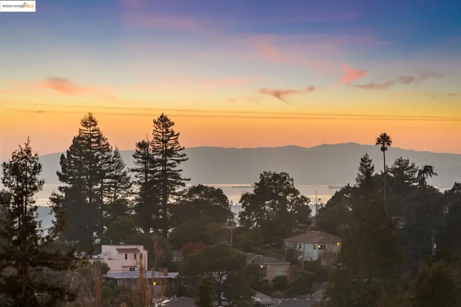 4671 Stauffer Pl, Oakland, CA 94619 - Image #2