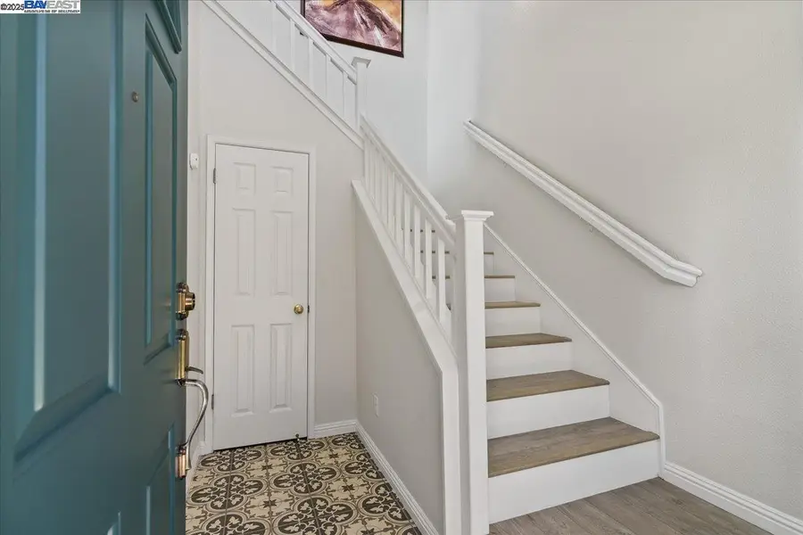 4605 Keller Ridge Dr, Clayton, CA 94517 - Image #3