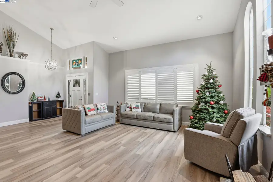 2891 Calle Reynoso, Pleasanton, CA 94566 - Image #3