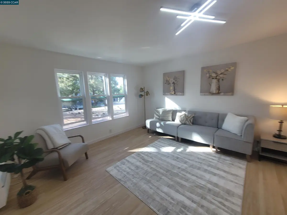 375 Camelback Rd #23, Pleasant Hill, CA 94523 - Image #1