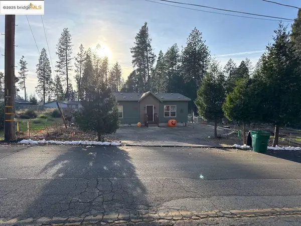 6398 Cumberland Rd, Magalia, CA 95954