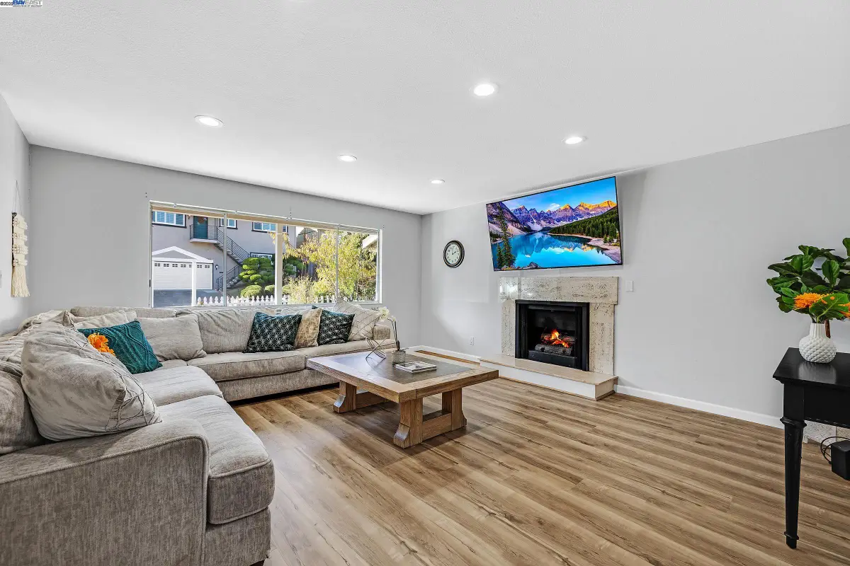 19464 Yuma St, Castro Valley, CA 94546 - Image #1