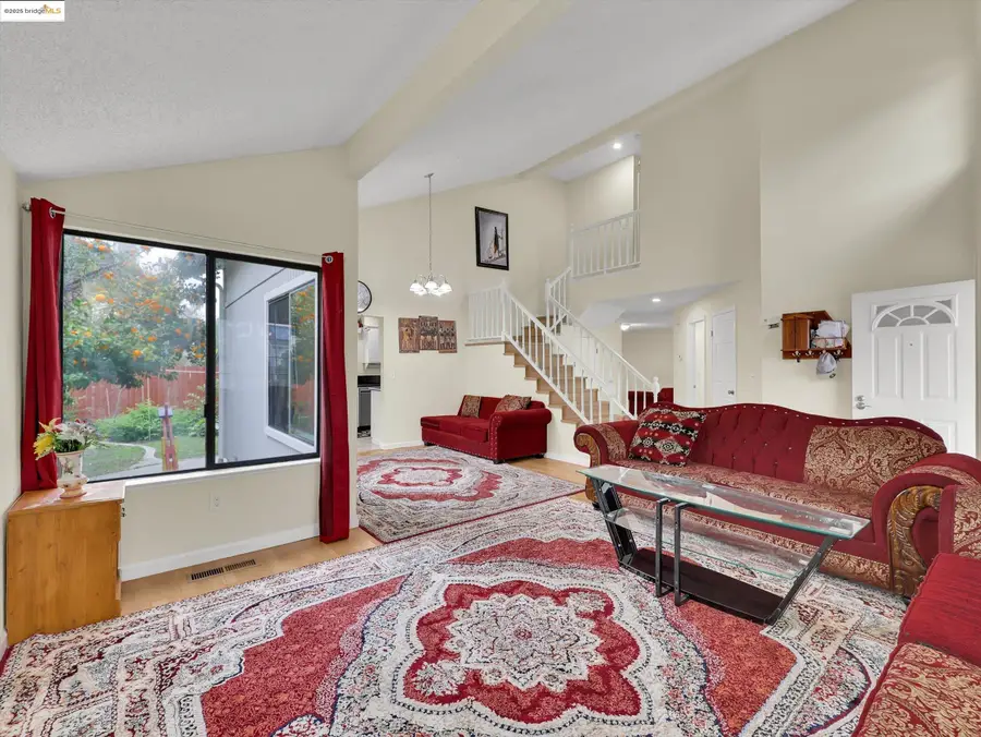 425 Sandy Hill Ct, Antioch, CA 94509 - Image #3