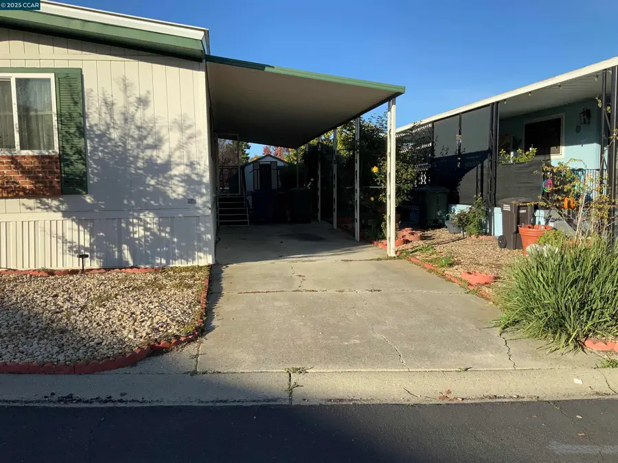 202 Queens Way, Pittsburg, CA 94565 - Image #3