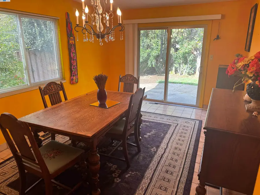 552 Ruth Way, Livermore, CA 94550 - Image #3