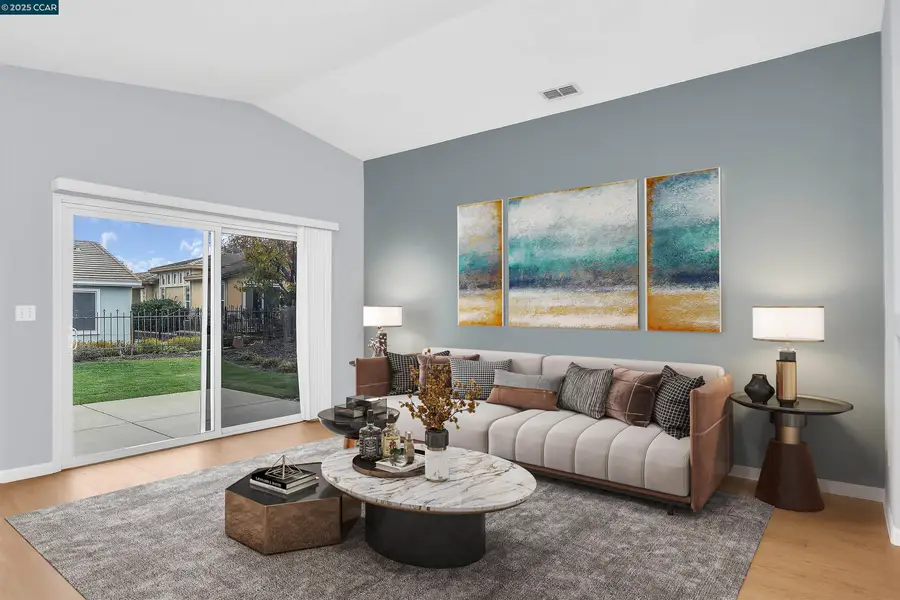 338 Watson Hollow Dr, Rio Vista, CA 94571 - Image #2