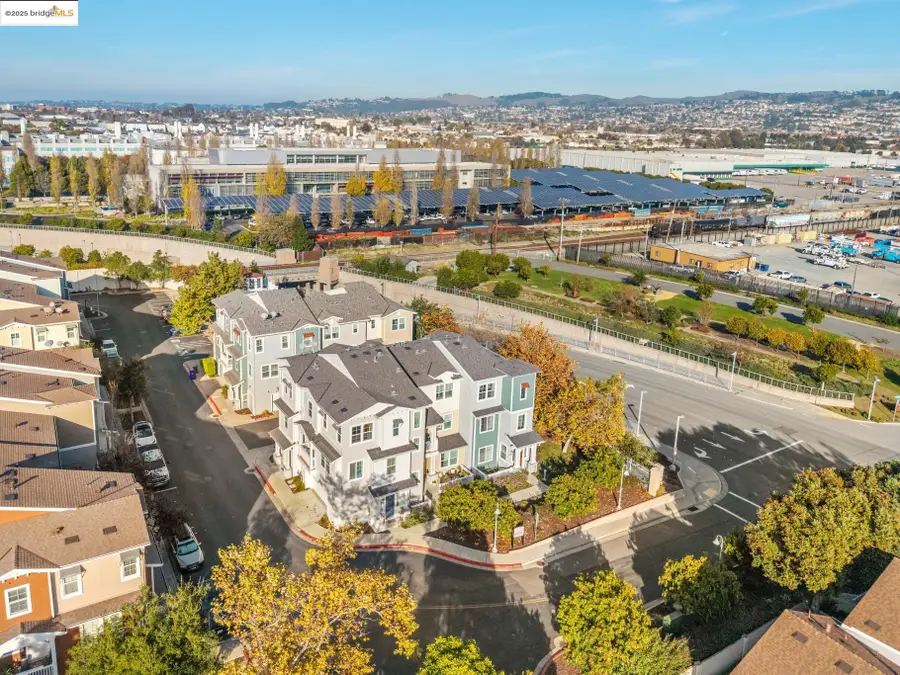 3401 Jetty Dr, Richmond, CA 94804 - Image #2