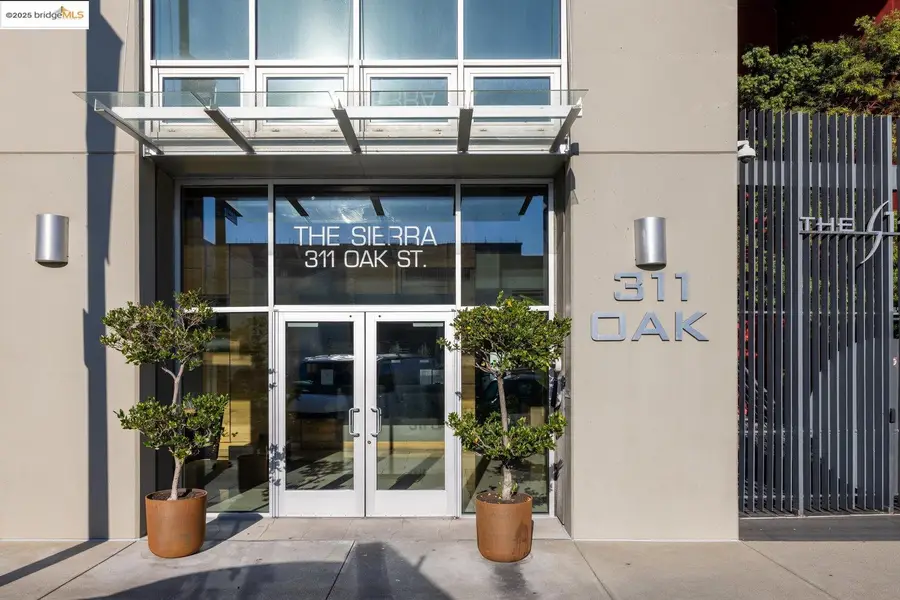 311 Oak Street #829, Oakland, CA 94607 - #2