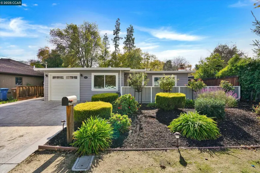 137 Diablo Ct, Pleasant Hill, CA 94523 - Image #2