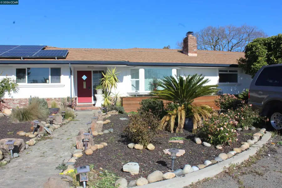 330 W Cypress Rd, Oakley, CA 94561 - #2