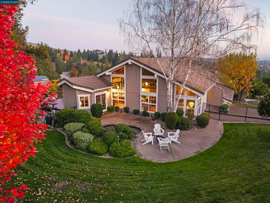 392 Paraiso Dr, Danville, CA 94526 - Image #3