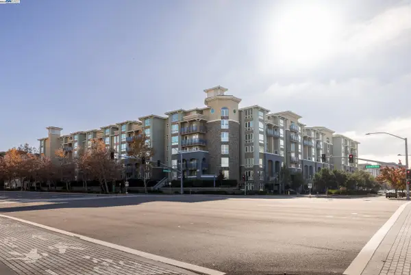 5501 De Marcus Blvd #206, Dublin, CA 94568
