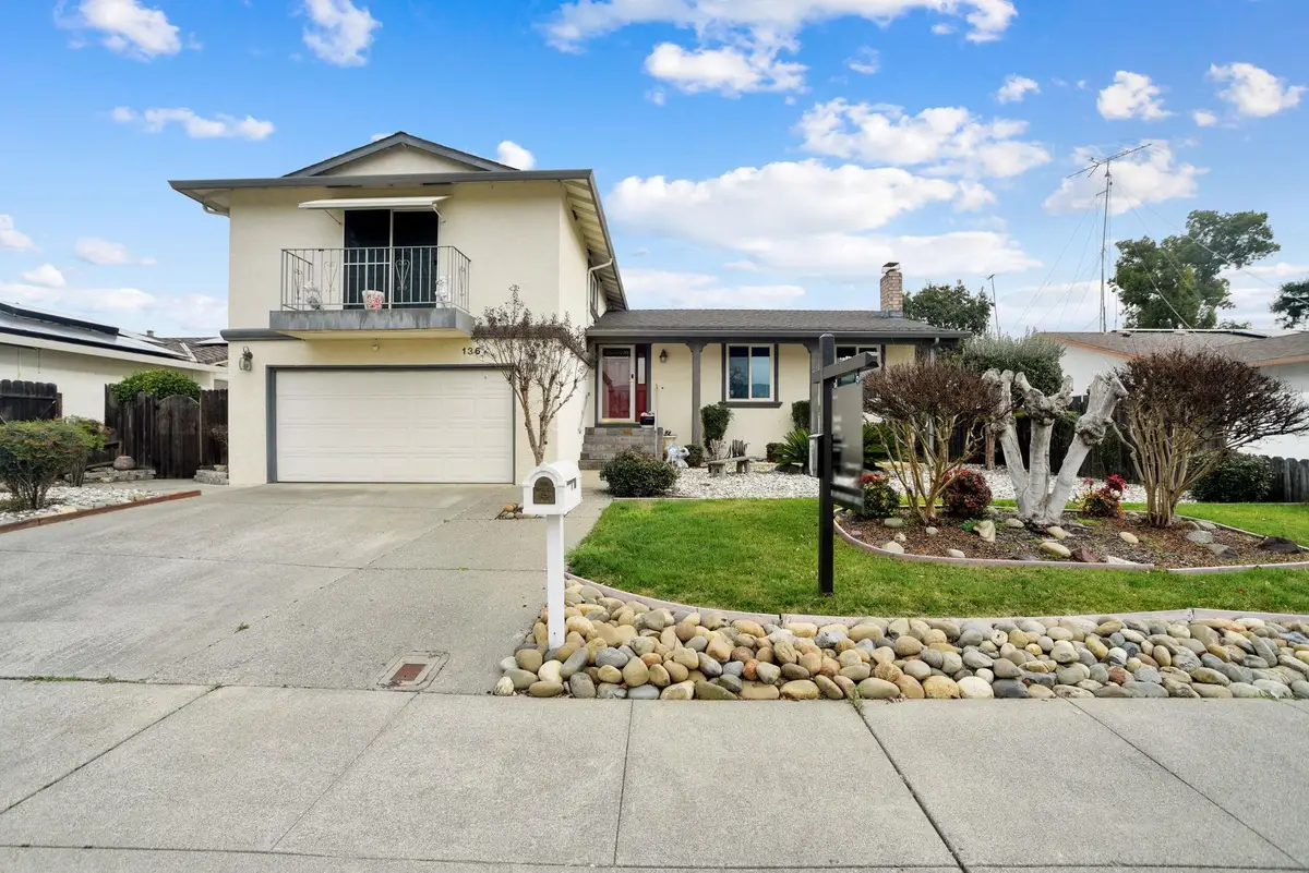 136 Marco Ln, Vacaville, CA 95688 - Image #1