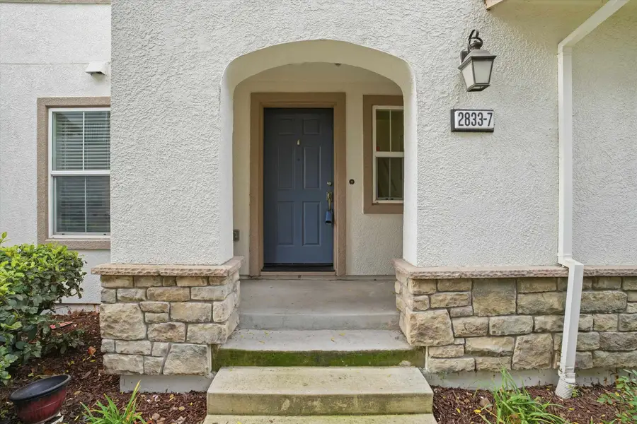 2833 Alnwick Ave #7, Livermore, CA 94551 - Image #2