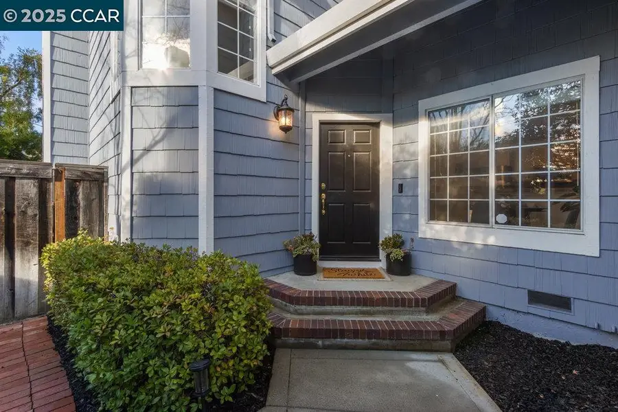 35 Jalalon Pl, Clayton, CA 94517 - Image #3