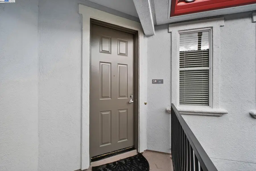 85560 Monterra Terrace #301, Union City, CA 94587 - Image #3