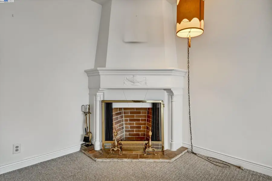 86 Apollo, San Francisco, CA 94124 - Image #3