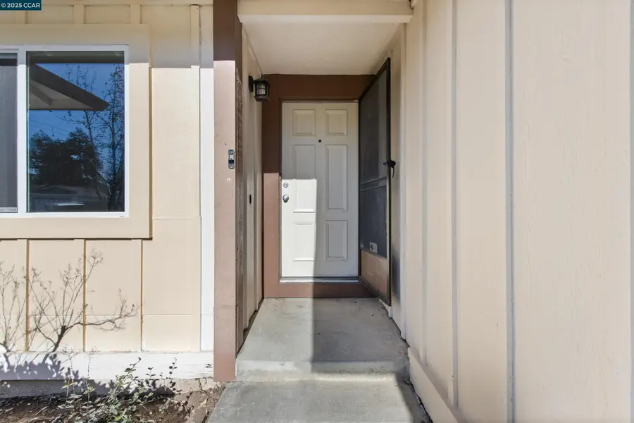 838 Birchwood Dr, Pittsburg, CA 94565 - Image #3