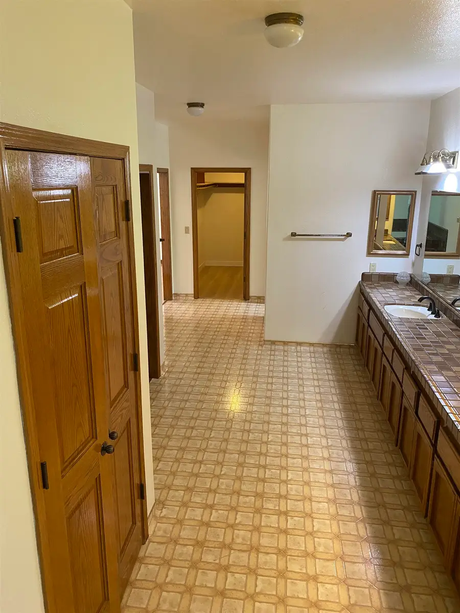 11 Foothill Lane, Pleasanton, CA 94588 - Image #2