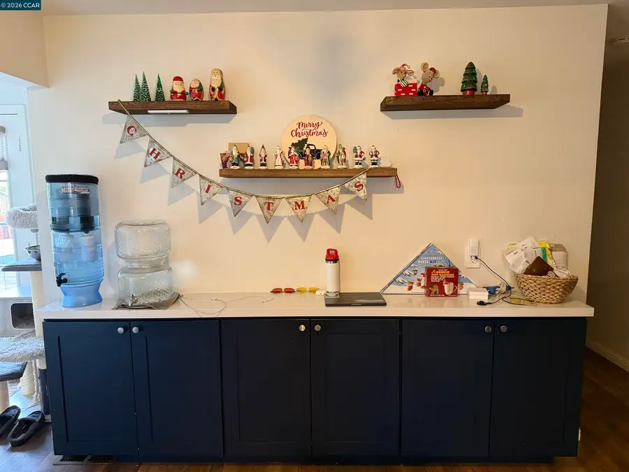 22 Lagunita Ct, Martinez, CA 94553 - Image #3