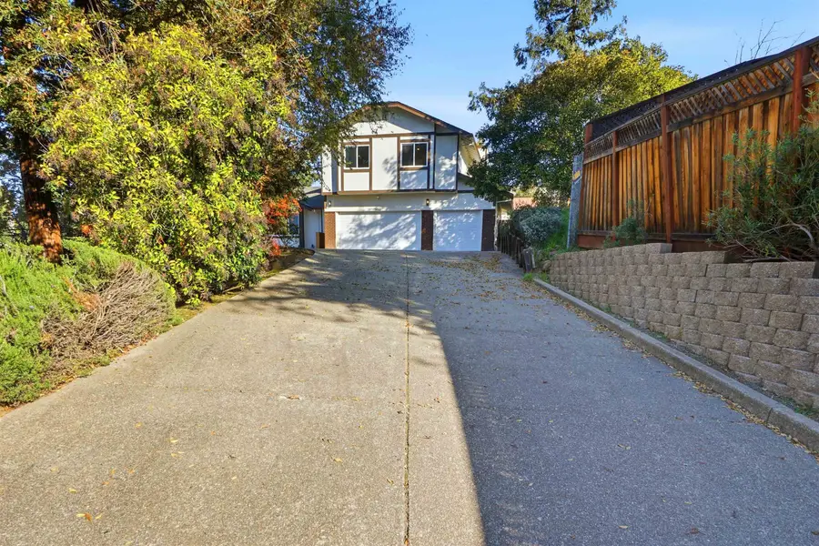 3060 San Miguel Ct, Concord, CA 94518 - Image #3