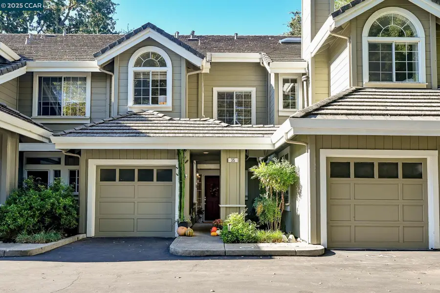 35 Danville Oak Place, Danville, CA 94526 - Image #2