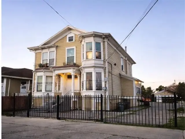 874 Isabella St, Oakland, CA 94607 - Image #1