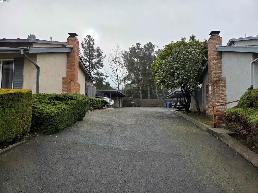 709 Pope Dr, Vallejo, CA 94591 - Image #2