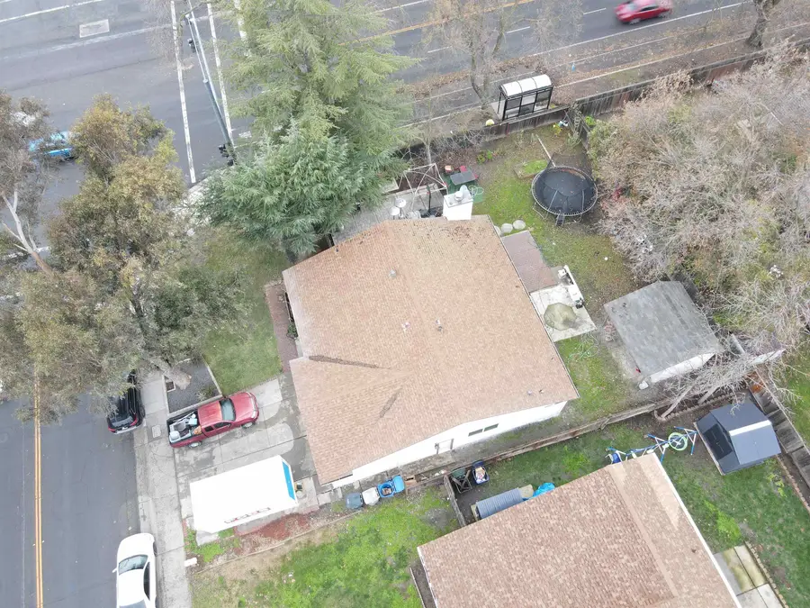 1585 Pebblewood Dr, Sacramento, CA 95833 - Image #3