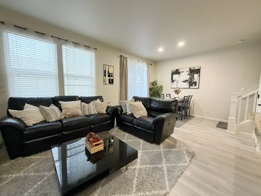 556 Heritage Cir, San Lorenzo, CA 94580 - Image #2