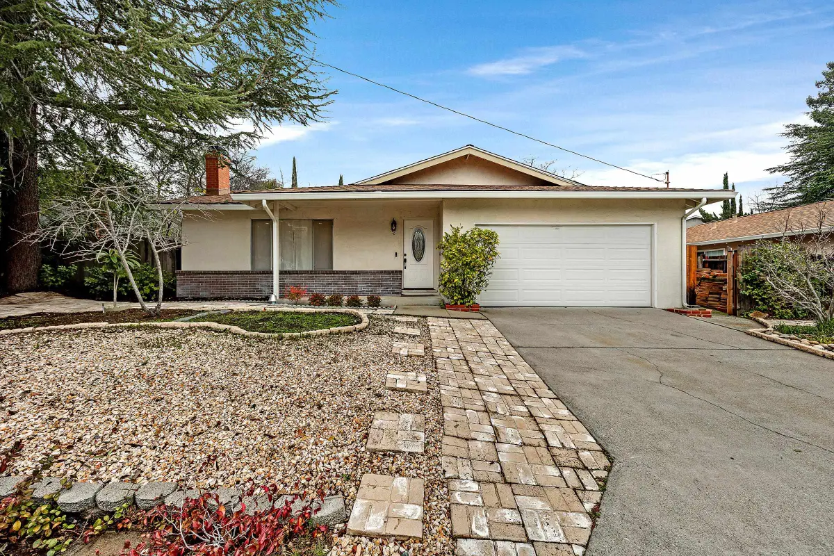 550 Blue Ridge Dr, Martinez, CA 94553 - Image #1