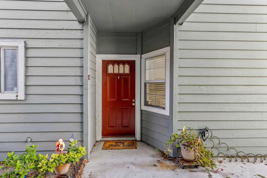 8185 Mountain View Dr #C, Pleasanton, CA 94588 - Image #2