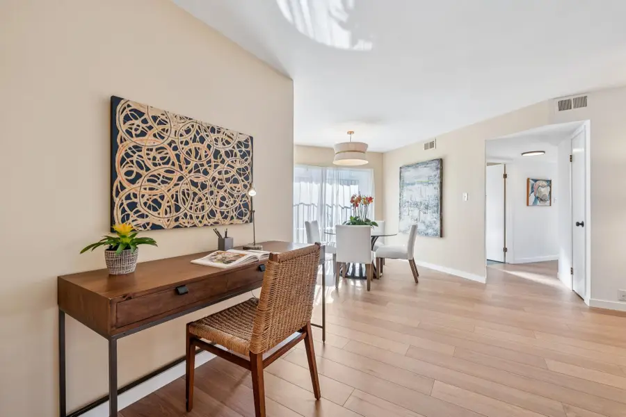 5290 Broadway Ter #103, Oakland, CA 94618 - Image #3