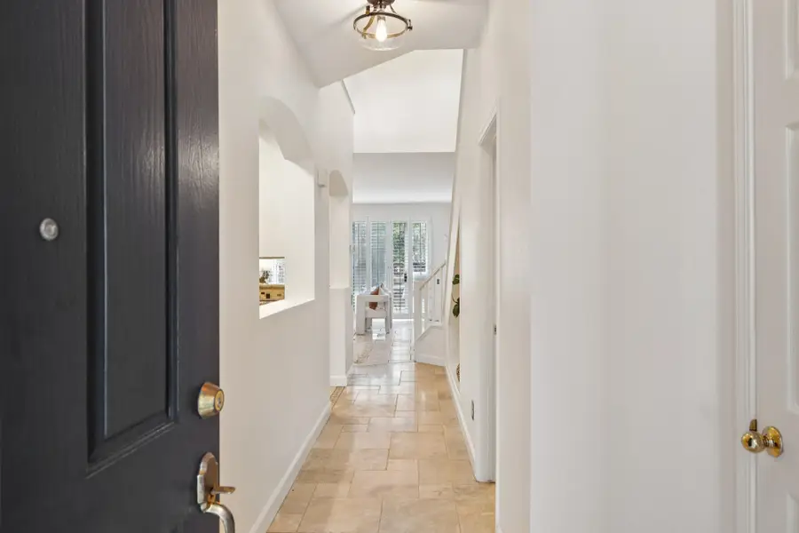 23158 Canyon Terrace Dr, Castro Valley, CA 94552 - Image #3