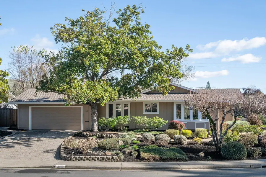 300 Constance Place, Moraga, CA 94556 - Image #2