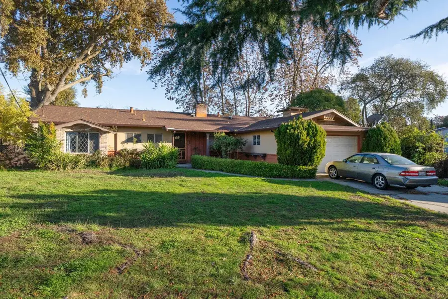 457 Nora Ct, Walnut Creek, CA 94597 - Image #2