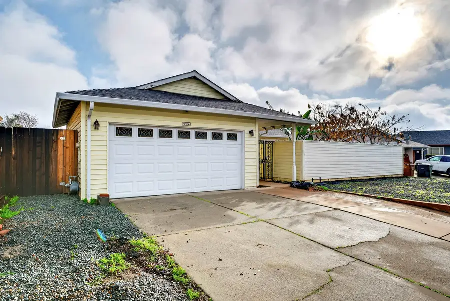 2737 Barcelona Cir, Antioch, CA 94509 - Image #2