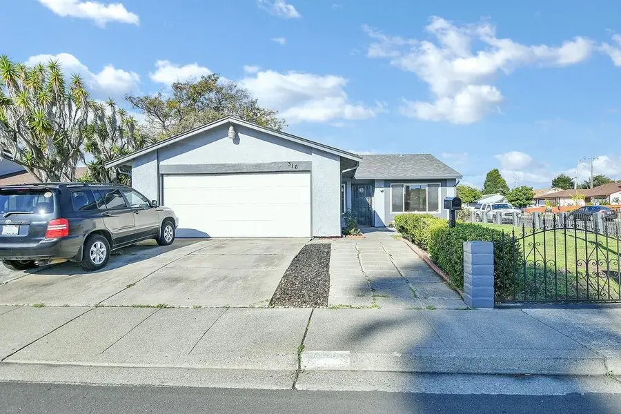 316 Meadows Dr, Vallejo, CA 94589 - Image #2
